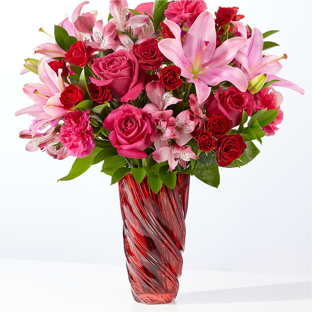 In Love Bouquet with Luxe Swirl Vase – Deeshay Custom Design, Goldsboro NC