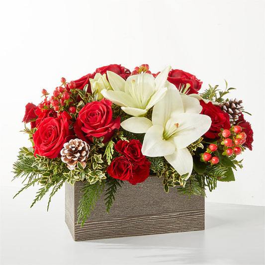 Snowy Wonderland Bouquet – DEESHAY CUSTOM DESIGN, Goldsboro NC