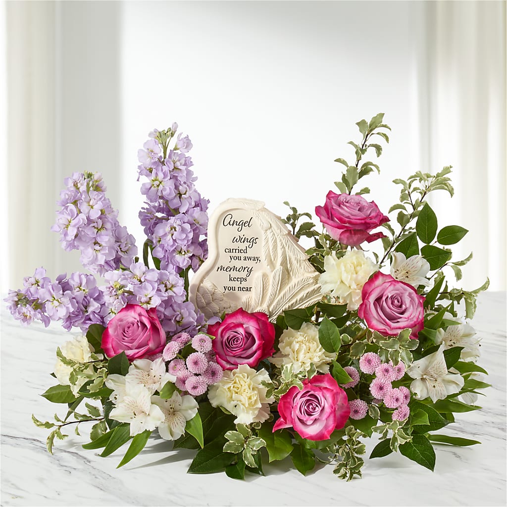 In My Heart Arrangement –  Deeshay Custom Design, Goldsboro NC