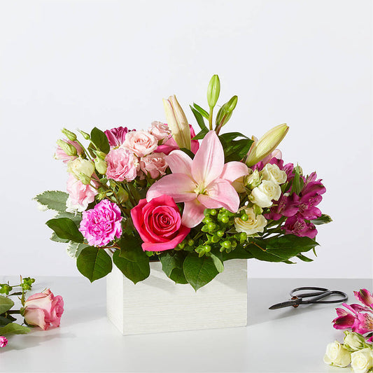 Sweetberry Box – A Florist Original – DEESHAY CUSTOM DESIGN, Goldsboro NC