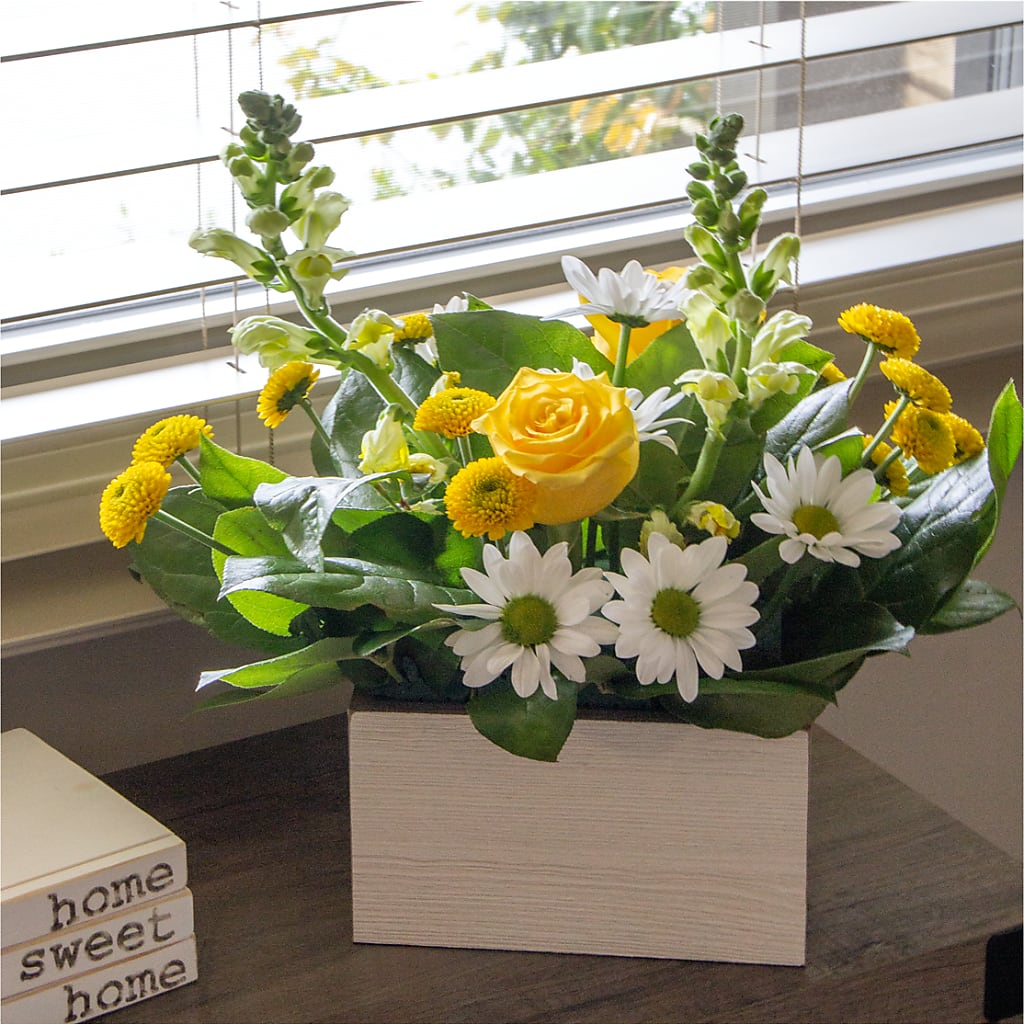 Sun Salutation Box Bouquet –  Deeshay Custom Design, Goldsboro NC