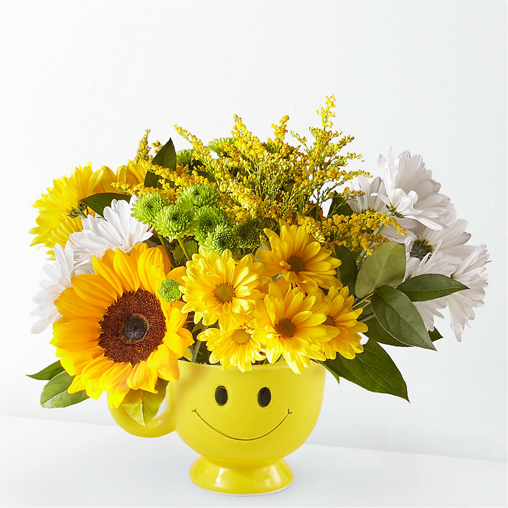 Joyful Smiles Bouquet –  Deeshay Custom Design, Goldsboro NC
