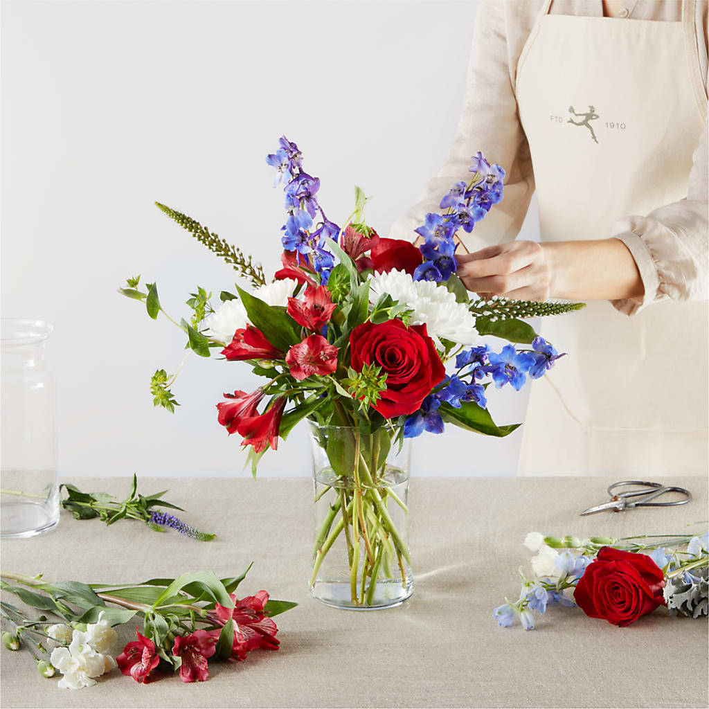 Star Spangled - A Florist Original –  Deeshay Custom Design, Goldsboro NC