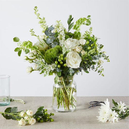 Irish Garden - A Florist Original – DEESHAY CUSTOM DESIGN, Goldsboro NC