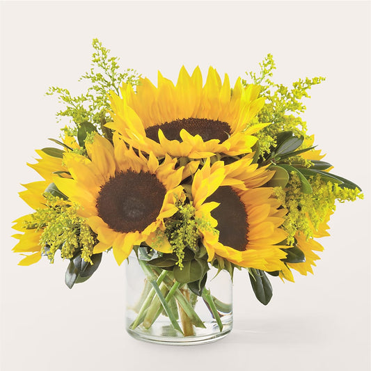 Beaming Sunflower Bouquet – DEESHAY CUSTOM DESIGN, Goldsboro NC