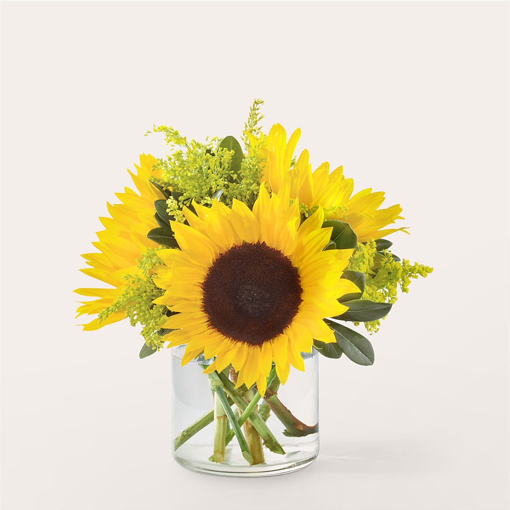 Beaming Sunflower Bouquet –  Deeshay Custom Design, Goldsboro NC
