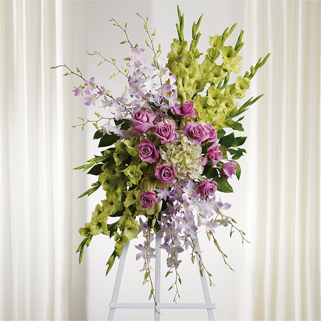 Lasting Legacy Standing Spray –  Deeshay Custom Design, Goldsboro NC