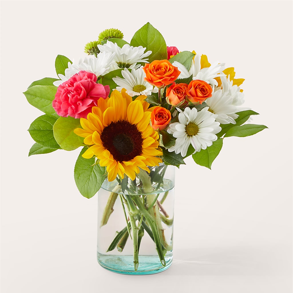 Sun-drenched Blooms Bouquet –  Deeshay Custom Design, Goldsboro NC