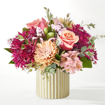Berry Cobbler Bouquet with Ivory Vase –  Deeshay Custom Design, Goldsboro NC
