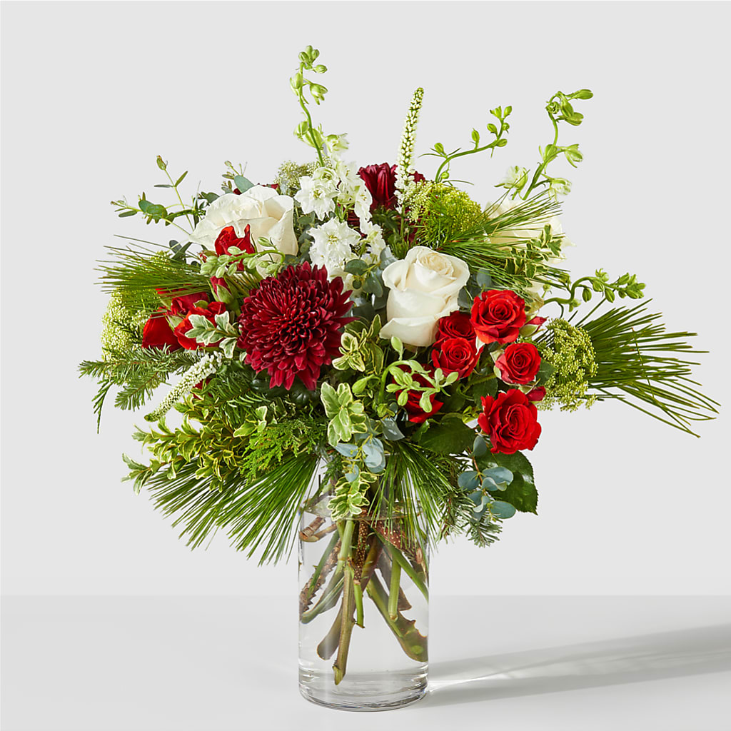Favorite Traditions Bouquet –  Deeshay Custom Design, Goldsboro NC
