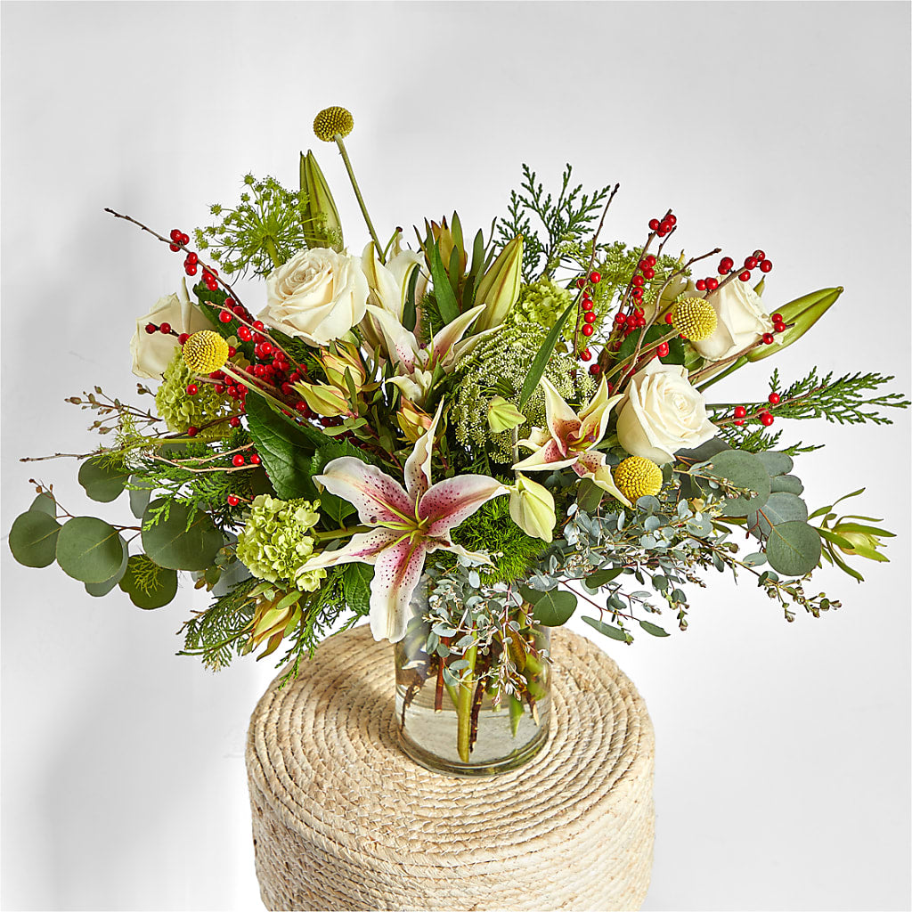 Berry & Bright Bouquet –  Deeshay Custom Design, Goldsboro NC