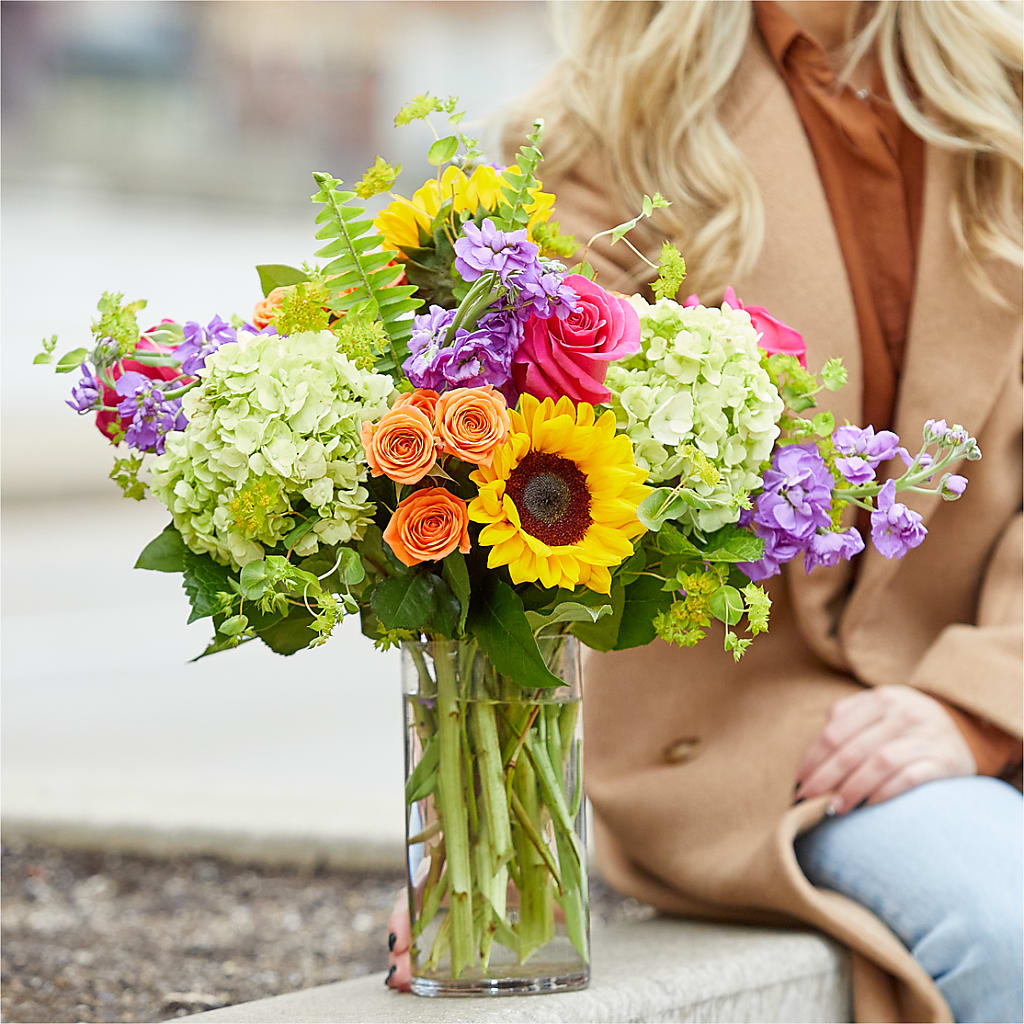 Vibrant Greetings Bouquet –  Deeshay Custom Design, Goldsboro NC