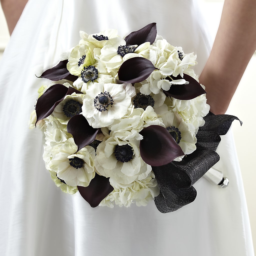 To Have and To Hold Bouquet –  Deeshay Custom Design, Goldsboro NC