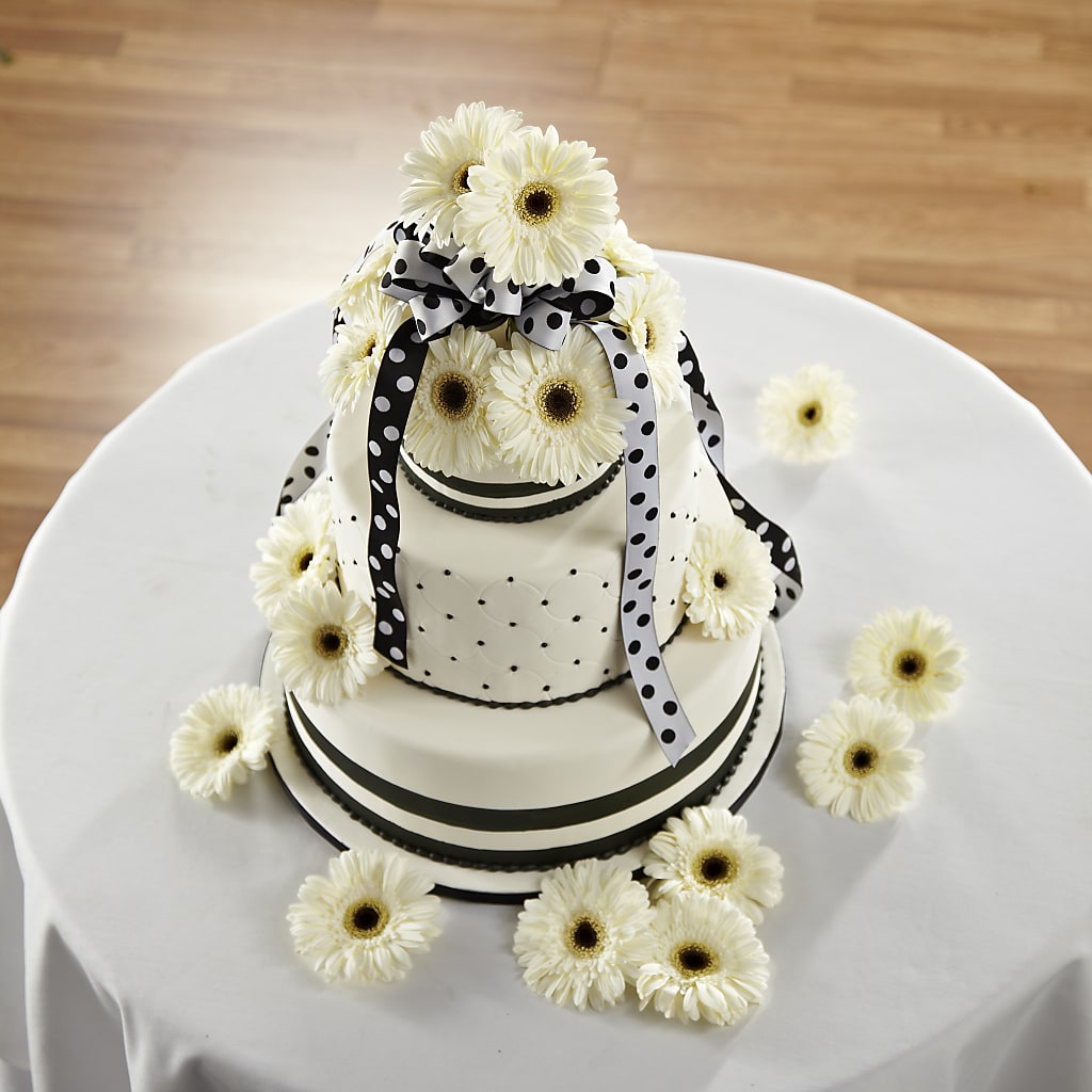 Simple Sophistication Cake Décor –  Deeshay Custom Design, Goldsboro NC