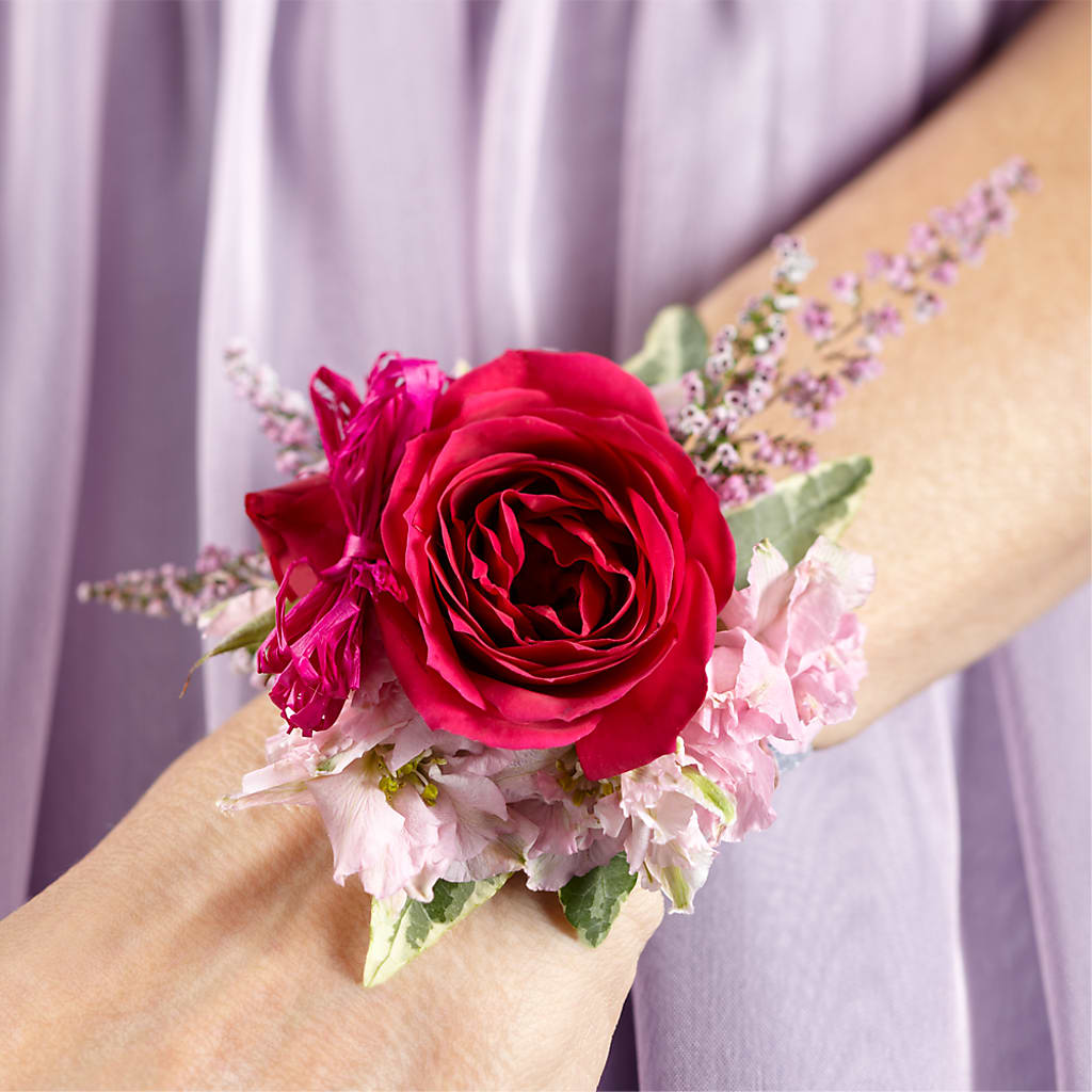 Rose Charm Corsage –  Deeshay Custom Design, Goldsboro NC
