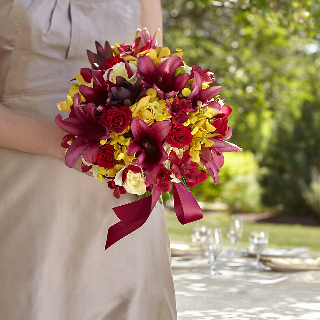 Sunningdale Bouquet –  Deeshay Custom Design, Goldsboro NC