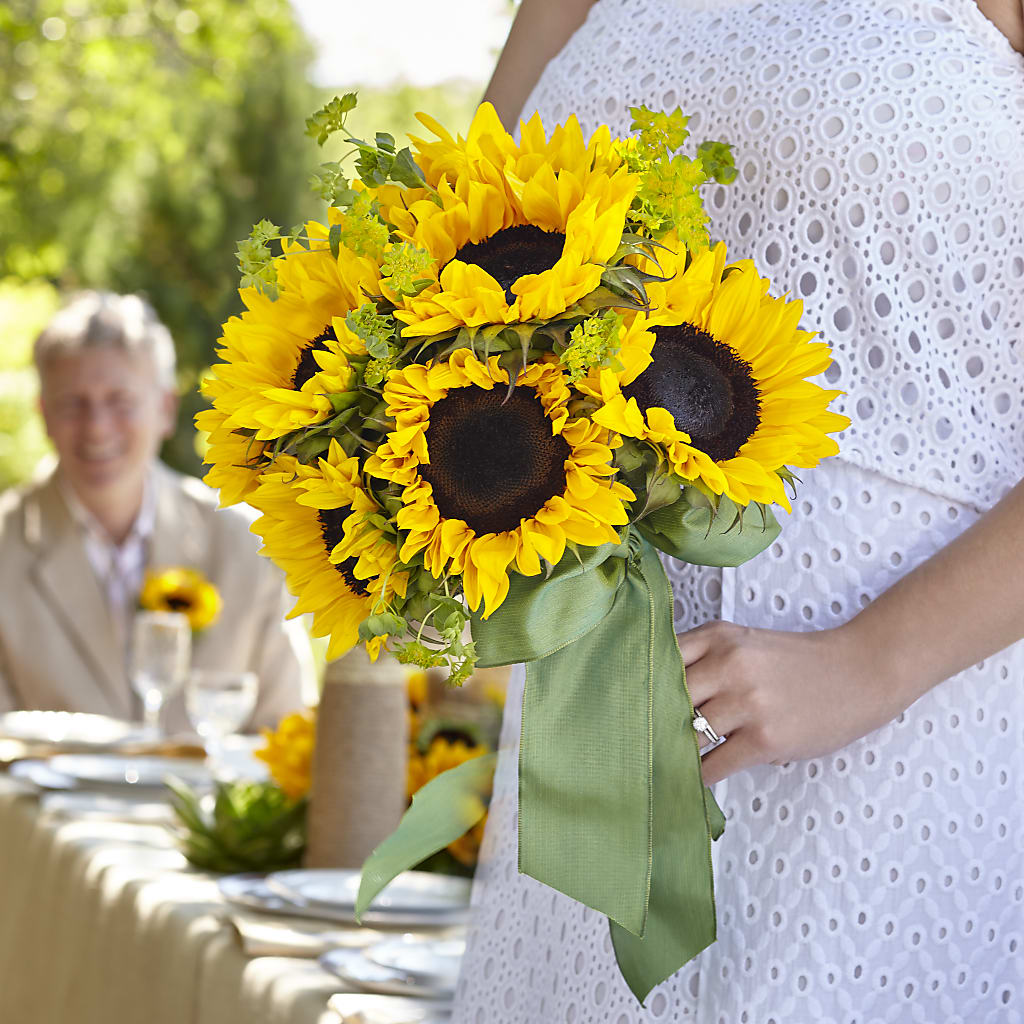 Free Spirit Bouquet –  Deeshay Custom Design, Goldsboro NC