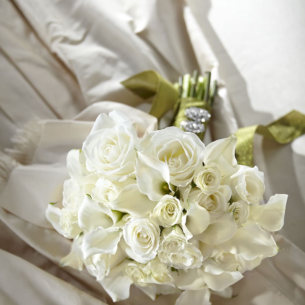 Serene Highness Bouquet –  Deeshay Custom Design, Goldsboro NC